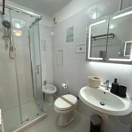 Appartement Jasmine House - Martini's Home,