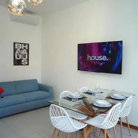 Appartement Jasmine House - Martini's Home, *