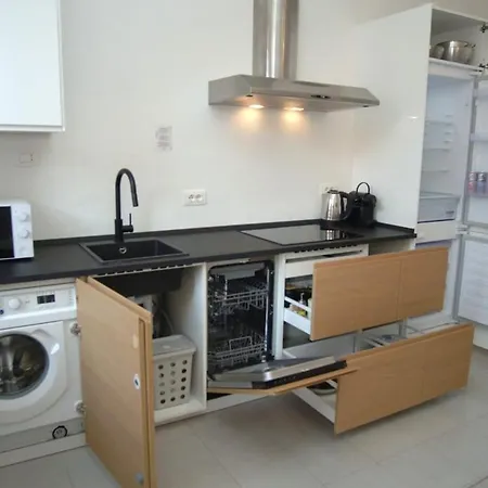 Appartement Jasmine House - Martini's Home, *